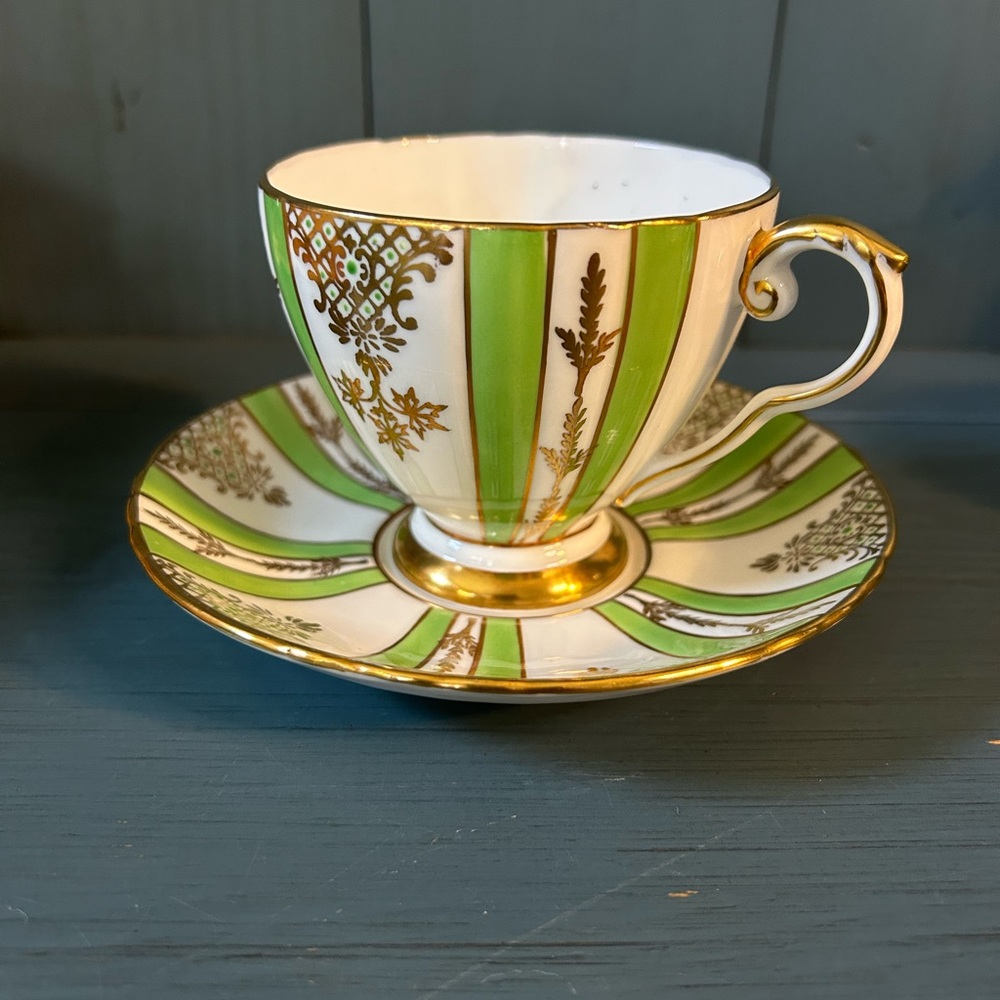 Elegant Green and Gold Teacup & Saucer